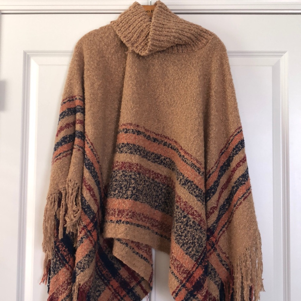Poncho sweater